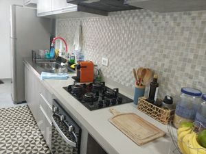 Image 7 - 572400