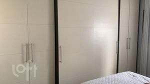 Image 4 - 572485