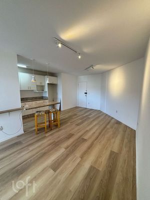 Image 39 - 572717