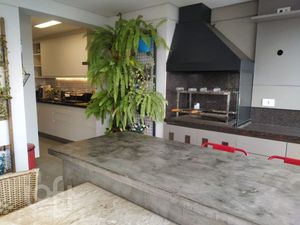 Image 20 - 572749