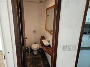 Image 6 - 5730