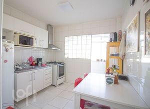Image 4 - 573307