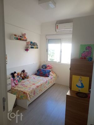 Image 7 - 573336