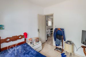 Image 39 - 573349