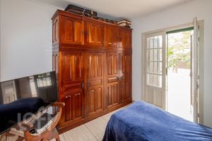 Image 38 - 573349