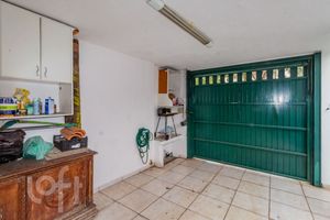 Image 19 - 573349