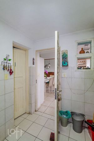 Image 22 - 573349