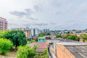 Image 2 - 573354