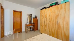 Image 32 - 573395
