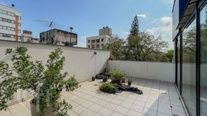 Image 10 - 573395