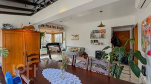 Image 1 - 573395