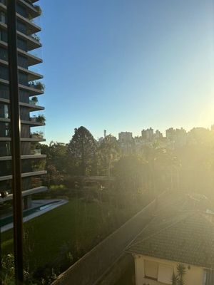 Image 7 - 573494