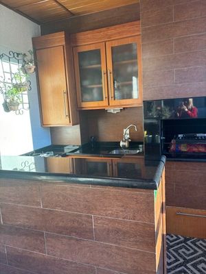 Image 5 - 573494