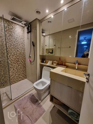Image 9 - 573653