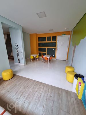 Image 21 - 573653