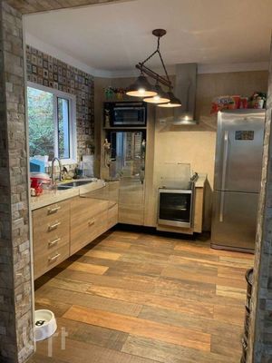 Image 5 - 573783