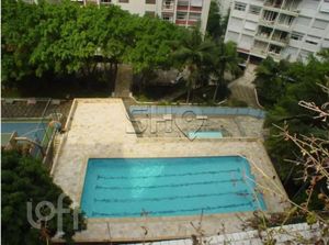 Image 38 - 573995