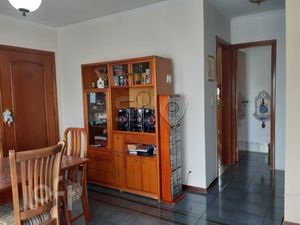 Image 9 - 574204