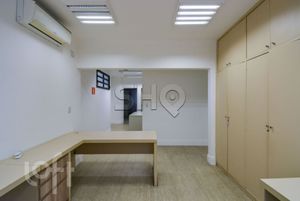 Image 31 - 574697