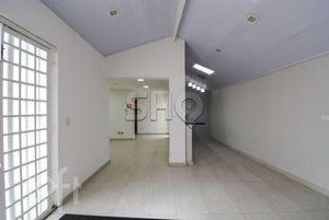 Image 37 - 574697