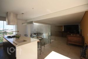 Image 3 - 574773