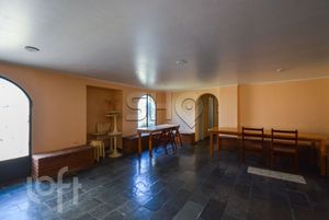 Image 18 - 574832