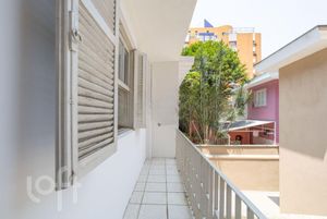 Image 10 - 574895