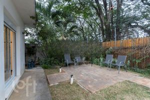 Image 35 - 574950
