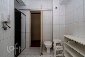 Image 19 - 575065