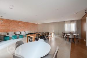Image 16 - 575079