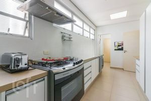 Image 34 - 575412