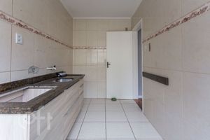 Image 19 - 575767