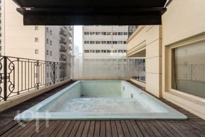 Image 7 - 575876