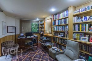Image 6 - 575892