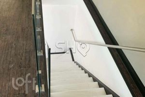 Image 9 - 575904