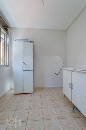 Image 19 - 576023