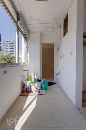 Image 22 - 576023