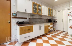 Image 21 - 576426