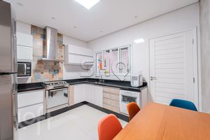 Image 30 - 576608