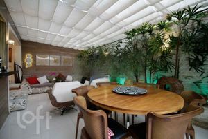 Image 13 - 576781