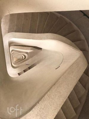 Image 17 - 577470