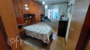Image 20 - 577589
