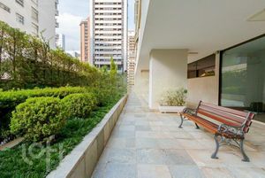 Image 23 - 578132