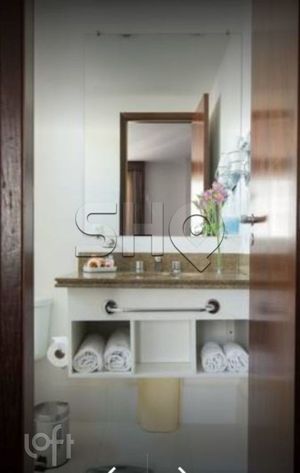 Image 4 - 578425