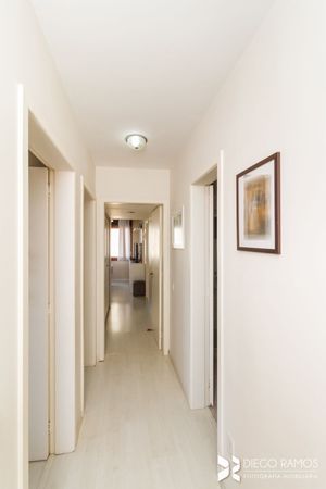 Image 19 - 5785