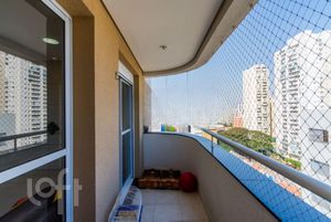 Image 11 - 578575