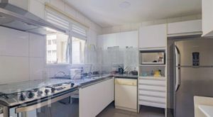 Image 15 - 578657