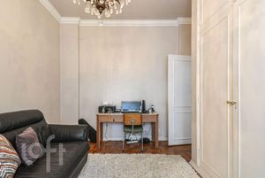 Image 17 - 578659