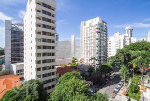 Image 15 - 579047