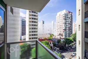 Image 9 - 579047